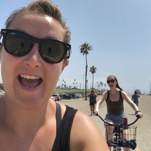 Meet your Posher, Elaine